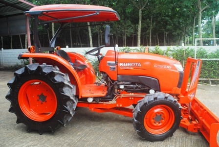 ขายรถไถ Kubota L 4708 (4WD) พร้อมดันหน้าและโรตารี1.8ตราช้าง เครื่องแน่นๆ ขายรถไถ Kubota L 4708 (4WD) พร้อมดันหน้าและโรตารี1.8ตราช้าง เครื่องแน่นๆ