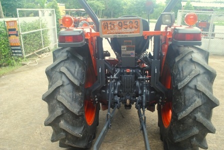 ขายรถไถ Kubota L 4508 DI (4WD) พร้อมดันหน้าช้างและโรตารี1.8 เครื่องแน่นๆรถไร่ สีเดิม สีเดิมครับ ขายรถไถ Kubota L 4508 DI (4WD) พร้อมดันหน้าช้างและโรตารี1.8 เครื่องแน่นๆรถไร่ สีเดิม สีเดิมครับ