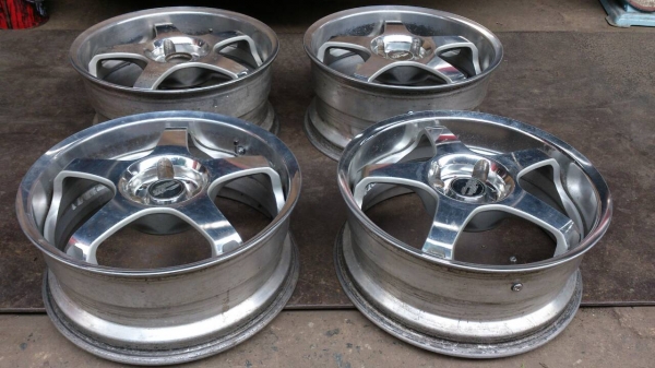 ขาย Enkai GT-X ขอบ 17 4รู114.3 และ ยางขอบ17 2เส้น ขาย Enkai GT-X ขอบ 17 4รู114.3 และ ยางขอบ17 2เส้น