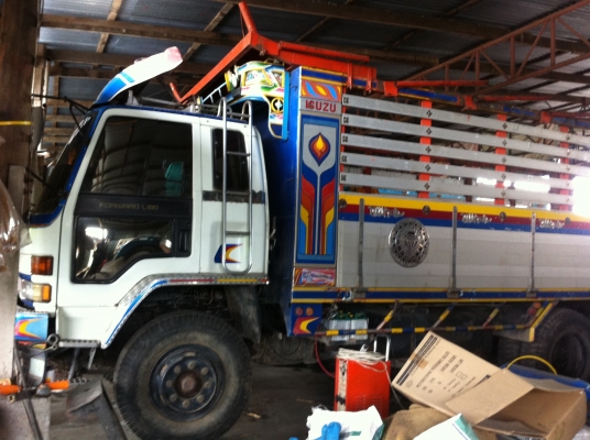 ขาย ISUZU 2 เพลา ( ไม่ดั๊ม ) เครื่อง 6WA1 ( 360 แรง ) กระบะเนียม คัสซีใหญ่