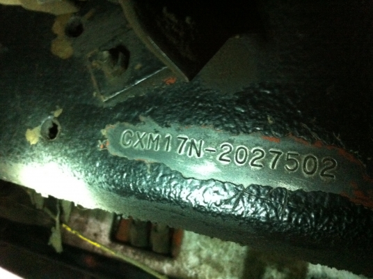 ขาย ISUZU 2 เพลา ( ไม่ดั๊ม ) เครื่อง 6WA1 ( 360 แรง ) กระบะเนียม คัสซีใหญ่