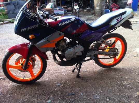 ขายkawasaki kr150 มีทะเบียนชุดโอน ราคา 7900 บาท ขายkawasaki kr150 มีทะเบียนชุดโอน ราคา 7900 บาท