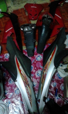 ชุดสี ,ถังน้ำมันเวฟ 100s u box , ท่อเวฟ