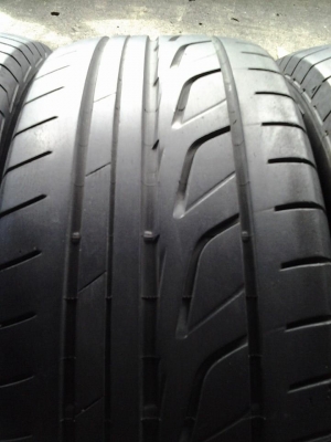 ขายยาง BRIDGESTONE RE001 195-55-15 ปี10 ดอกเต็ม เท่ากันทุกเส้น ชุดละ 3,800 บาท