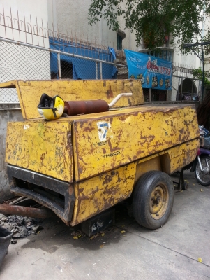 ขาย  Atlas Copco XA 175 ใช้งานได้ครับ