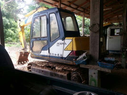 ***ขายแล้วครับขอบคุณ Truck2hand ขายแบคโฮสวยๆ ยอดนิยม KOBELCO MARK3 SK60 ไฟฟ้าครบ เครื่องเดิมปั้มเดิม เครื่องแน่น แรง ไม่เยิ้ม ปั้มเดิมๆแห้งดี แรง ทำงานดี ไม่โหลด บูมอาร์มสวยไม่ปะไม่ร้าว บุ้งกี๋ดี หนา ไม่ผุ เอวดี แน่นดี ไม่แตกไม่ร้าว ช่วงล่าง70-80\% โซ่ดี แ