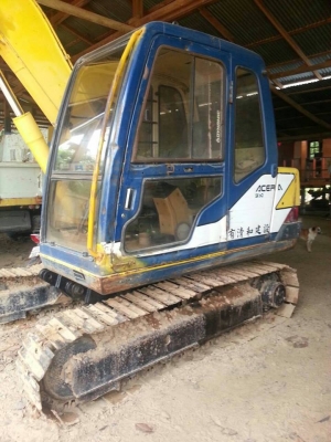 ***ขายแล้วครับขอบคุณ Truck2hand ขายแบคโฮสวยๆ ยอดนิยม KOBELCO MARK3 SK60 ไฟฟ้าครบ เครื่องเดิมปั้มเดิม เครื่องแน่น แรง ไม่เยิ้ม ปั้มเดิมๆแห้งดี แรง ทำงานดี ไม่โหลด บูมอาร์มสวยไม่ปะไม่ร้าว บุ้งกี๋ดี หนา ไม่ผุ เอวดี แน่นดี ไม่แตกไม่ร้าว ช่วงล่าง70-80\% โซ่ดี แ