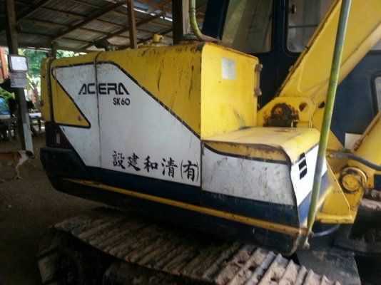 ***ขายแล้วครับขอบคุณ Truck2hand ขายแบคโฮสวยๆ ยอดนิยม KOBELCO MARK3 SK60 ไฟฟ้าครบ เครื่องเดิมปั้มเดิม เครื่องแน่น แรง ไม่เยิ้ม ปั้มเดิมๆแห้งดี แรง ทำงานดี ไม่โหลด บูมอาร์มสวยไม่ปะไม่ร้าว บุ้งกี๋ดี หนา ไม่ผุ เอวดี แน่นดี ไม่แตกไม่ร้าว ช่วงล่าง70-80\% โซ่ดี แ