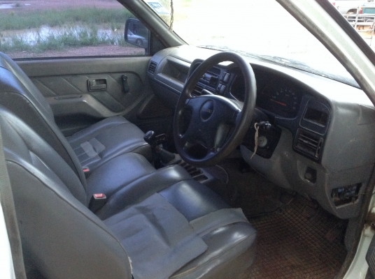 ขาย DRAGON EYE ปี43 เครื่อง2500โบว์ พวงมาลัยพาวเวอร์ ขาย DRAGON EYE ปี43 เครื่อง2500โบว์ พวงมาลัยพาวเวอร์