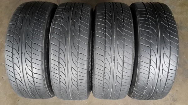 DUNLOP LM703 205/45/17 ปี12 สภาพสวย ดอกหนา DUNLOP LM703 205/45/17 ปี12 สภาพสวย ดอกหนา