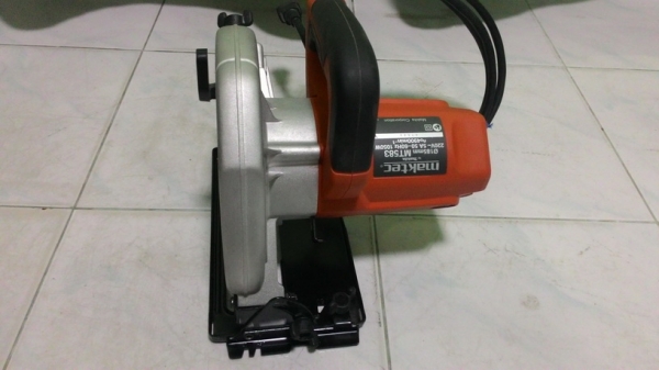 ขายเลื่อยวงเดือน 7 นิ้ว maktec  mt583  สภาพพร้อมใช้งานครับ