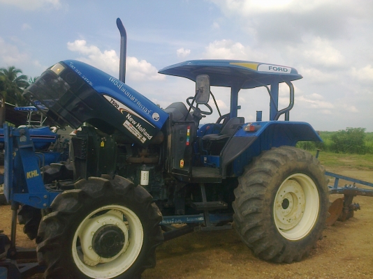 สวยเหมือนใหม่NEWHOLLAND TS90กรองใหญ่ ปี07รถ2990ช.ม แท้ๆสนใจ0810076640
