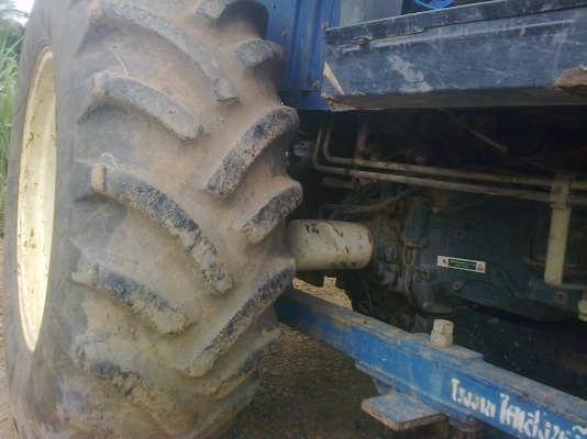 สวยเหมือนใหม่NEWHOLLAND TS90กรองใหญ่ ปี07รถ2990ช.ม แท้ๆสนใจ0810076640