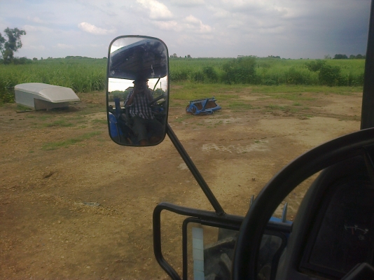 สวยเหมือนใหม่NEWHOLLAND TS90กรองใหญ่ ปี07รถ2990ช.ม แท้ๆสนใจ0810076640