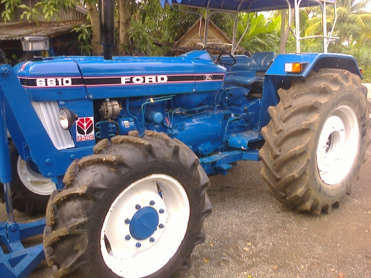 ขายรถฟอร์ด  6610  คานคาโล่  2  เพลา  ดันหน้า  หาง  3  สวยพร้อมไช้  เอกสารซื้อขาย