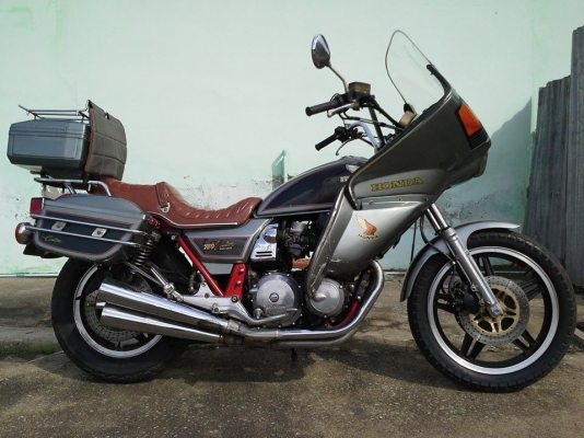 Honda CB750Custom