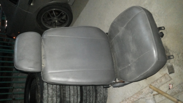 เบาะนั่งข้างขวาร๊อกกี้สภาพสวยตัวล๊อคครบ