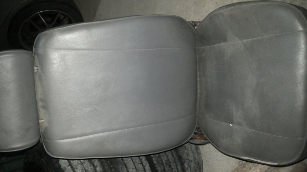 เบาะนั่งข้างขวาร๊อกกี้สภาพสวยตัวล๊อคครบ