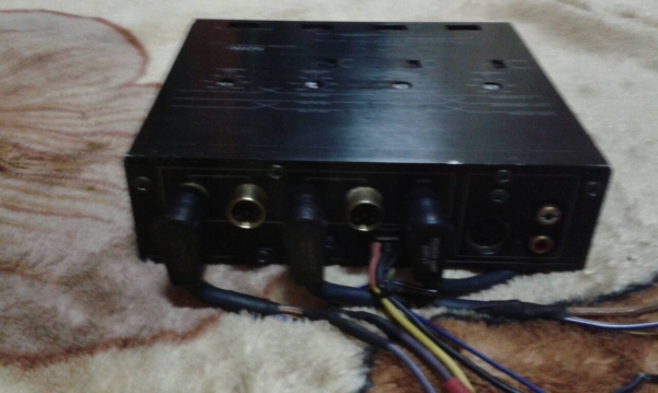 ขายครอส KENWOOD รุ่น KEC-300 ตัวนี้หายากมาก เสียงดีมากๆขายกันถูกๆ 1500.- ขายครอส KENWOOD รุ่น KEC-300 ตัวนี้หายากมาก เสียงดีมากๆขายกันถูกๆ 1500.-