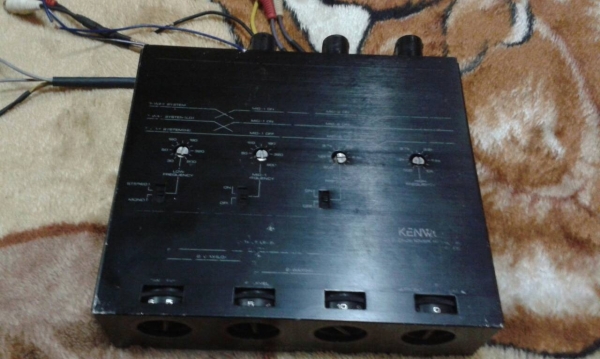 ขายครอส KENWOOD รุ่น KEC-300 ตัวนี้หายากมาก เสียงดีมากๆขายกันถูกๆ 1500.- ขายครอส KENWOOD รุ่น KEC-300 ตัวนี้หายากมาก เสียงดีมากๆขายกันถูกๆ 1500.-