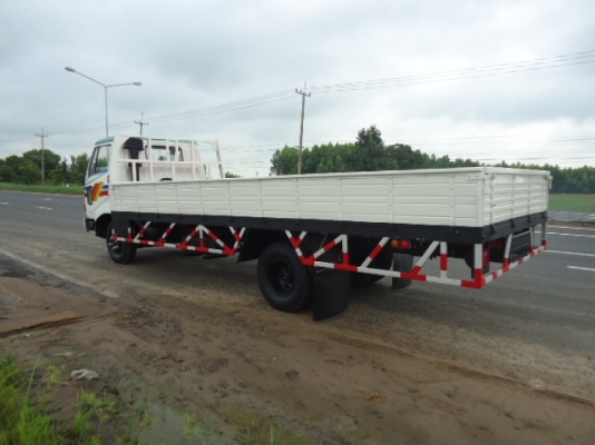 ขายรถ 6 ล้อ HINO KM เครื่อง 110 แรงม้า มีภาพวีดีโอ ทะเบียนแจ้ง ม.79 กระบะยาว 6 ม. กว้าง 2.37 เมตร เค
