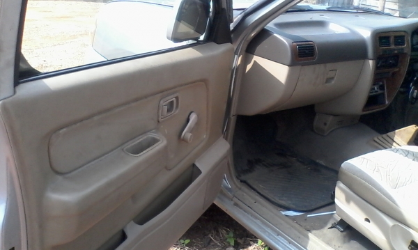 แยกอะไหล่ฟรอนเทีย แยกอะไหล่ฟรอนเทีย