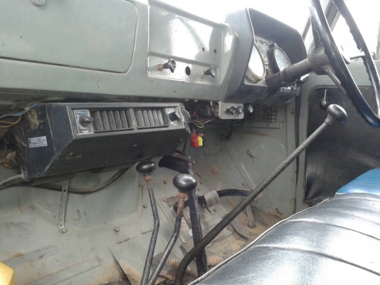 ขาย 6 ล้อหัวยาวดั้ม คัสซีสวยตลอดเส้น เครื่อง DA120 แน่นแรงดีมาก เฟืองท้ายใหญ่จัมโบ้ ระบบแอร์ครบ พวงมาลัยพาวเวอร์ ทะเบียนพร้อมโอน