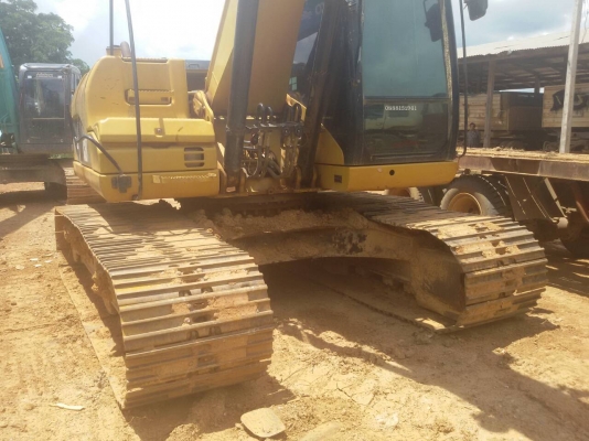 รถแบคโฮ CAT 320D