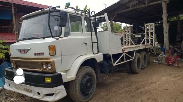 ฮีโน 925 เดิมๆเทนเล่อขึ้นรถเกี่ยวพร้อมใช้ ฮีโน 925 เดิมๆเทนเล่อขึ้นรถเกี่ยวพร้อมใช้