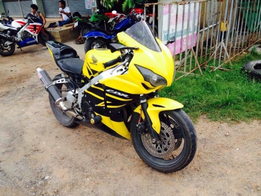 ขายCBR400 แฟริ่งแต่งตัว1000 ปี08 เครื่องดีสุดๆ