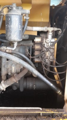 ขายรถแบคโฮ komatsu pc120-6 ลดเหลือ 1,xxx,xxx บาท