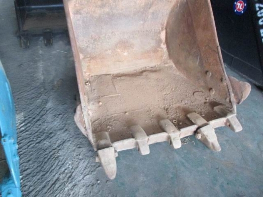 ขายปุ๋งกี๋ kobelco 200-3 ขายปุ๋งกี๋ kobelco 200-3