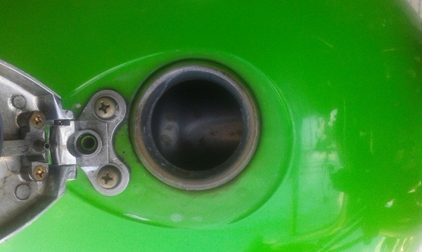 ขาย Kawasaki TR250 เดิมๆสภาพสวยราคา 45000 บาทครับ ขาย Kawasaki TR250 เดิมๆสภาพสวยราคา 45000 บาทครับ