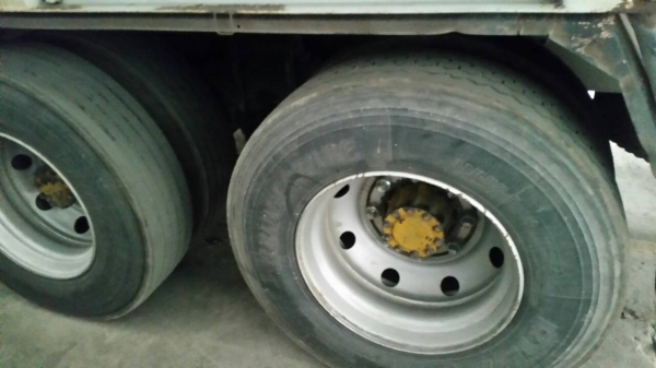 ขายด่วนครับ HINO 1J 220 แรง ตู้สิบบานครับ สวยๆพร้อมใช้เลยครับ เอกพร้อมโอน