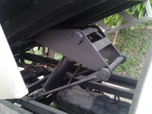 ขายรถดั้ม mitsubishi strada 2 ขายรถดั้ม mitsubishi strada 2