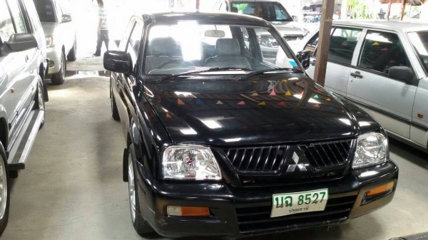 Mitsubishi Strada 2500 สวยๆ