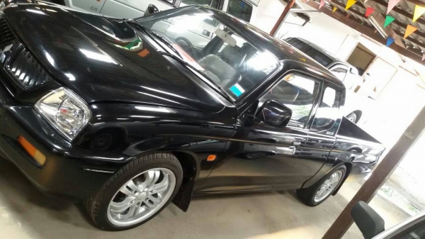 Mitsubishi Strada 2500 สวยๆ