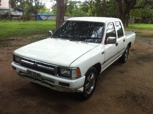 ขาย toyota mighty-x 4ประตู  ปี92  80000 บาท