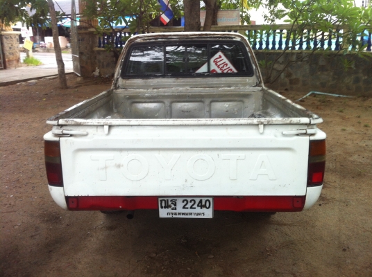 ขาย toyota mighty-x 4ประตู ปี92 80000 บาท ขาย toyota mighty-x 4ประตู ปี92 80000 บาท