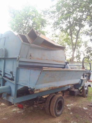 ขายรถรถสีข้าวเกษตรพัฒนาแปดฟุตรถหกล้อเครื่องฮิโน่หกสูบeh100