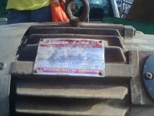 ปั้มลม 150 ลิตรญี่ปุ่นสภาพเดิมๆครับ  หัวเดียวญี่ปุ่นครับพร้อมใช้มอเตอร์มิสซูครับราคานี้คุ้มครับ