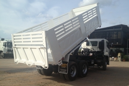 ขายไม่แพง HIBO MEGA เครื่อง JO8C 260 ระบบน้ำมัน ดั้พม์ 15 ตัน กระบะยาว 6 เมตร กว้าง 2.50 เมตร สูง 1.50 เมตร รถห้างเดิมๆ เก็บงานใหม่หมดทั้งคัน รับประกันเครื่องเกียร์ แอร์ เฟืองท้าย ระบบไฟ พร้อมทะเบียนครับ