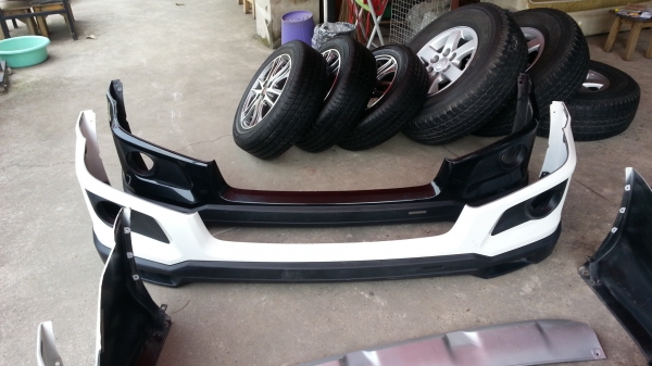 Skirt หน้าวีโก้แช้มป์ TRD Sportivo 2014 Skirt หน้าวีโก้แช้มป์ TRD Sportivo 2014