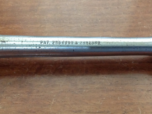 ขายก๊อกแก๊ก Vintage Mac V8R  ขนาด 4 หุน