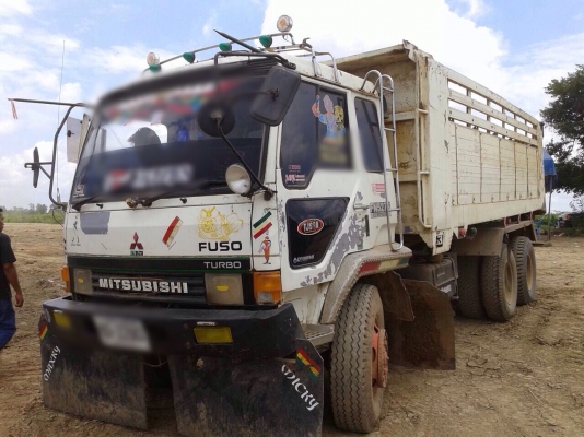 ขายรถบรรทุกสิบล้อดัมพ์ Mitsubishi turbo TF ซีเรียล 3,xxx เครื่องเดิม 6D16 turbo 220 แรง 10 เกียร์ กระบะดัมพ์มิเนียม