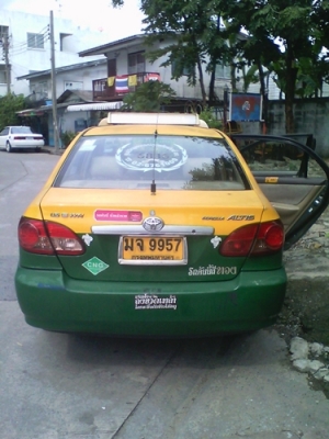 ด่วน altis เขียวเหลือง เกียธรรมดา ตัว E ใช้ NGV ถังใหญ่ รถเหลือวิ่ง 1 ปี 11 เดือน เครื่องดีไม่มีเยิ้ม เลี้ยวไม่ดัง