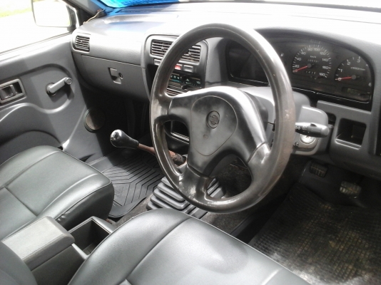 ขาย NISSAN BIGM ปี 38 พวงมาลัยพาวเวอร์โรงงาน