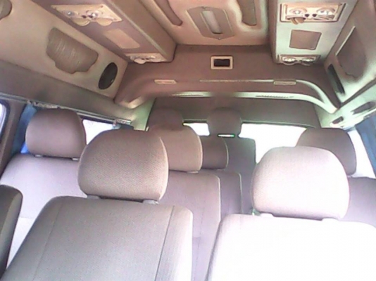 รถตู้ TOYOTA  VIP