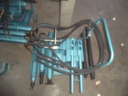 แม่แรงไฮดรอริคยกสูง แม่แรงไฮดรอลิคดึง-ดันคัสซี แม่แรงไฮดรอริคยกสูง แม่แรงไฮดรอลิคดึง-ดันคัสซี