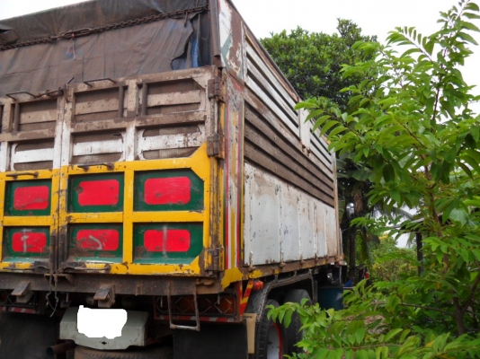 ขายรถสิบล้อเพลาเดียวดั้ม1 คัน ISUZU 175